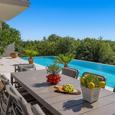 Monte Bibali Villa *